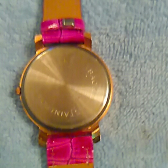 Hello Kitty Watch - Picture 5 of 5